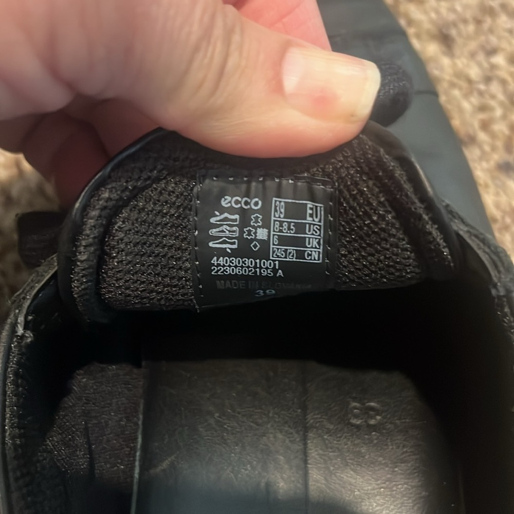 ECCO Soft 7
Women's Leather Gore-Tex Sneaker - Picture 12 of 12